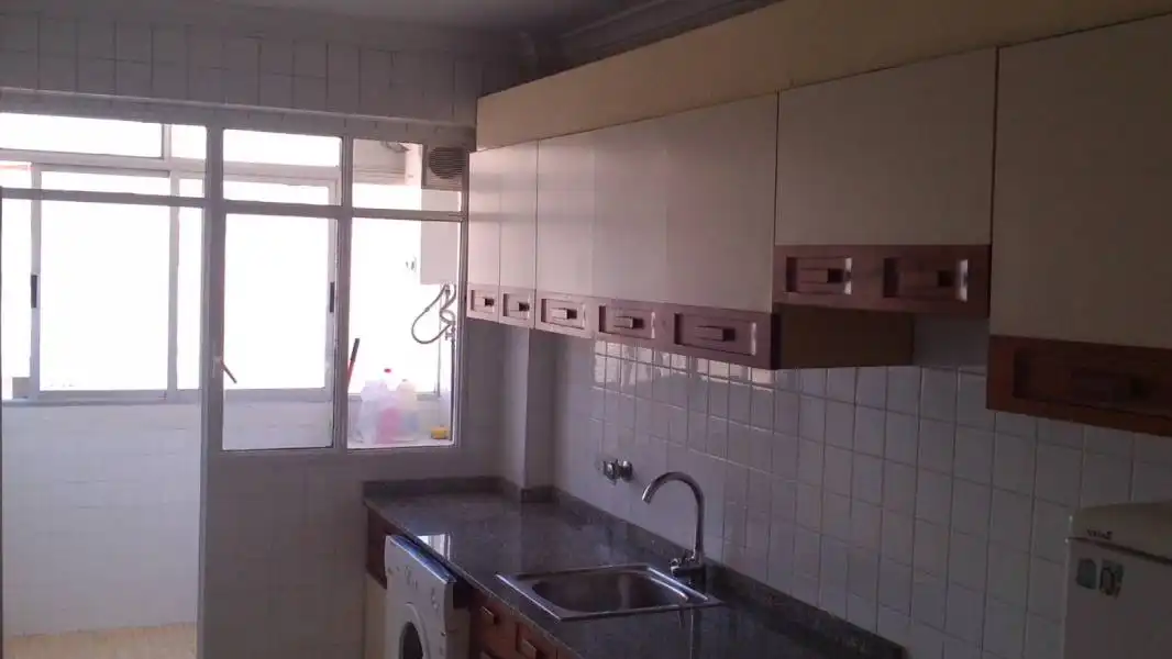 Cocina de Piso de alquiler en Valencia con Amueblado y Balcón