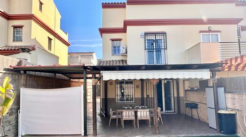 Foto 2 de Casa adosada en venta en Calle Calle Concha Espina, Sexmo, Cártama