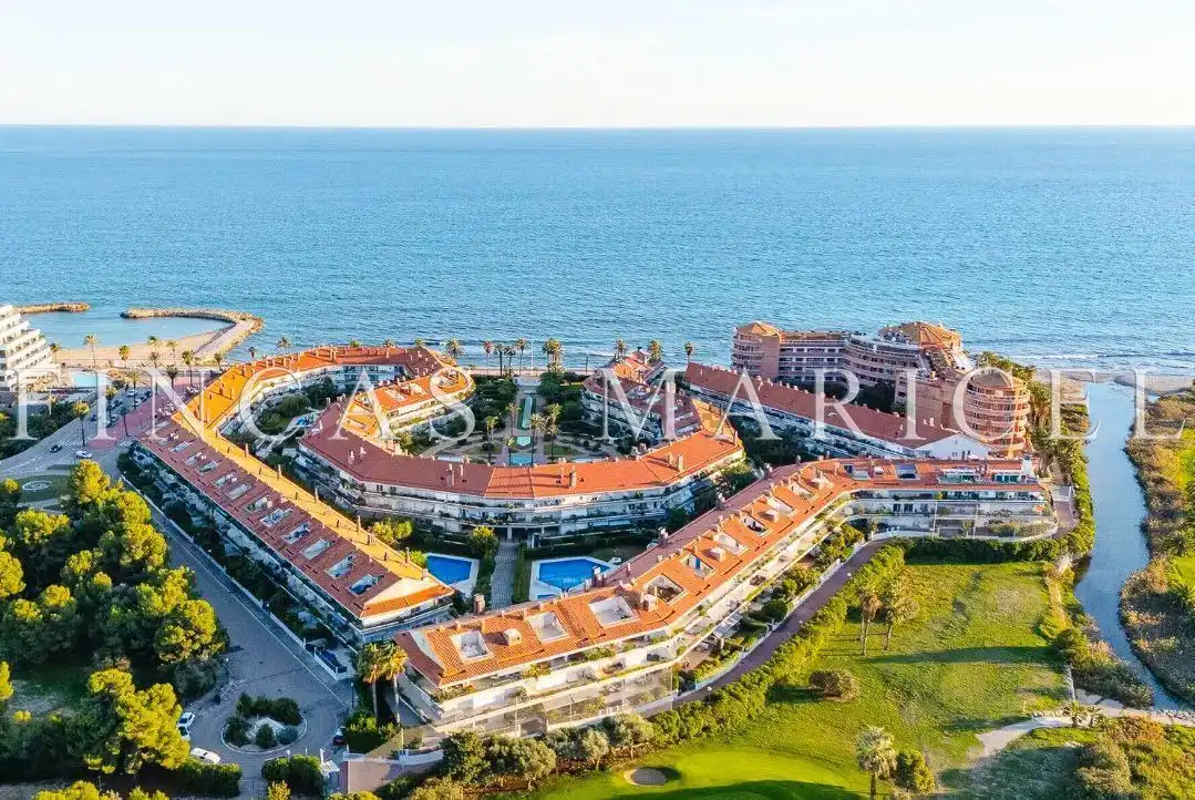 Exterior view of Flat for sale in Sitges  with Air Conditioner, Heating and Storage room