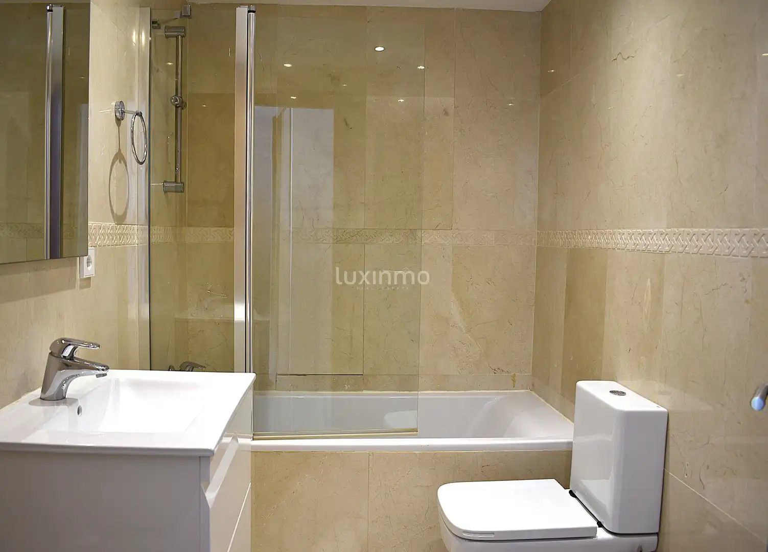 Baño de Casa o chalet en venta en Sant Antoni de Portmany con Aire acondicionado, Terraza y Trastero