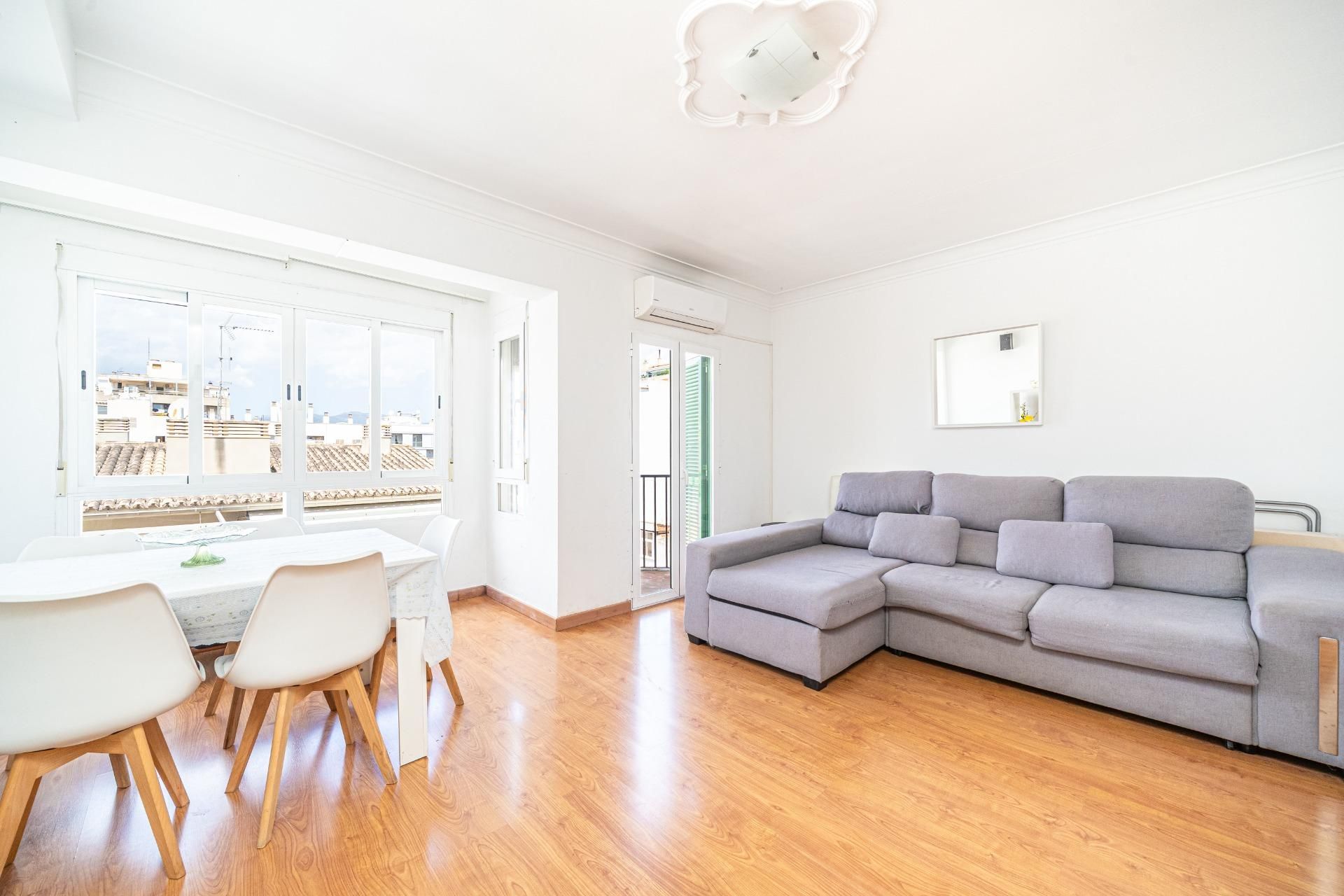 Sala de estar de Piso en venta en  Palma de Mallorca con Aire acondicionado, Parquet y Terraza