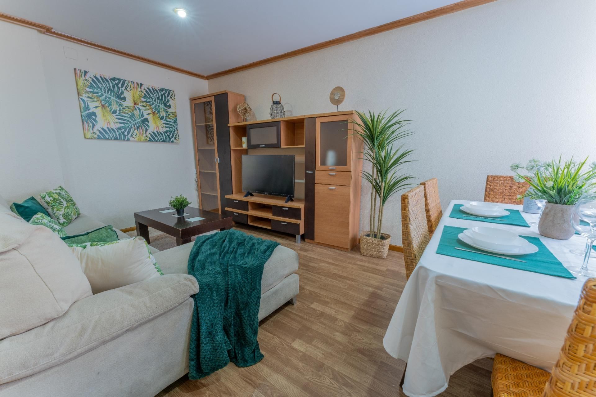 Living room of Duplex for sale in Elche / Elx  with Air Conditioner and Balcony