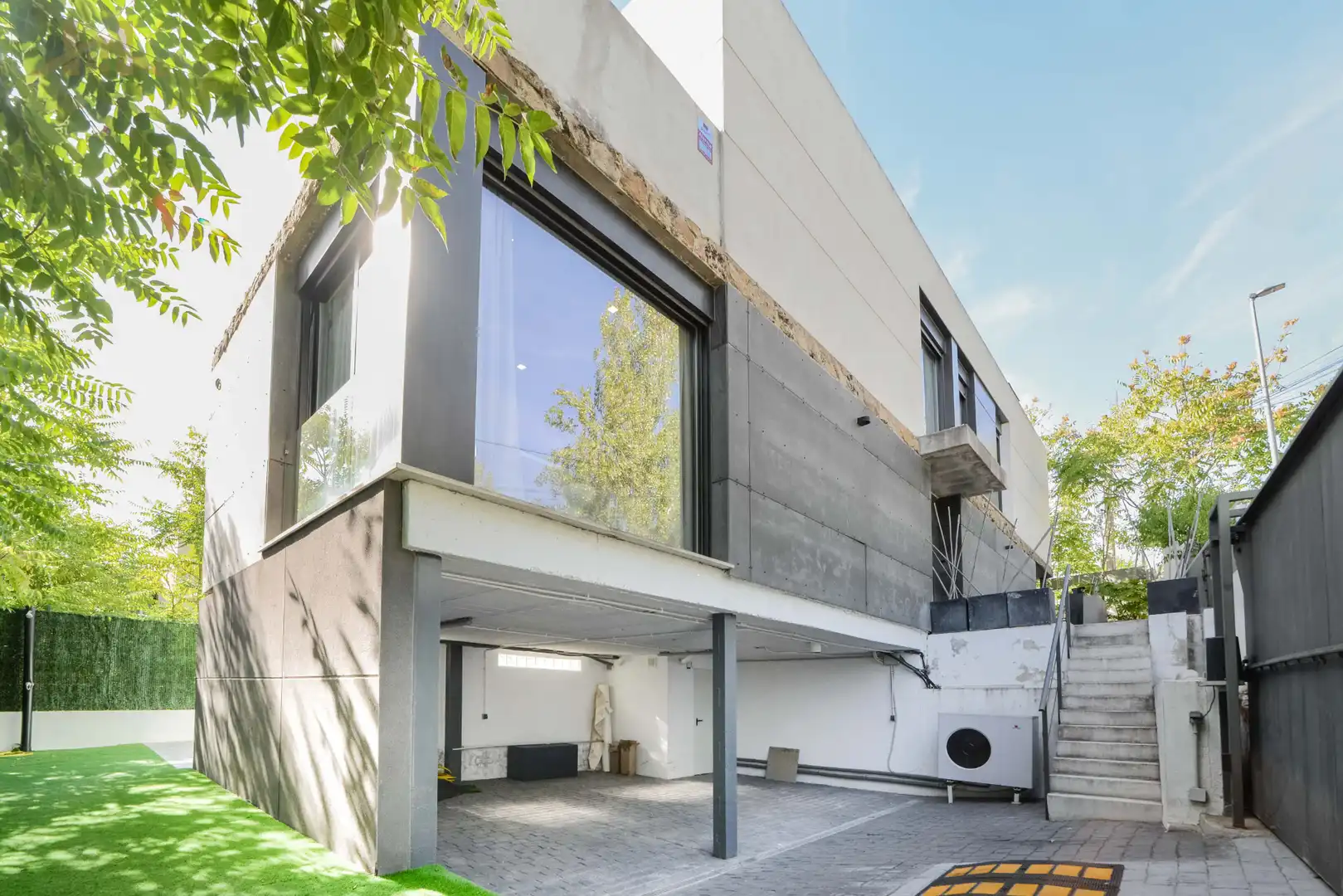 Vista exterior de Casa o xalet en venda en Las Rozas de Madrid