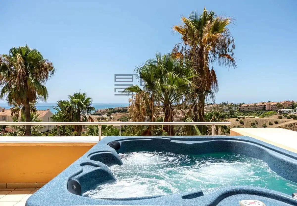 Exterior view of Flat for sale in El Faro de Calaburra - Chaparral