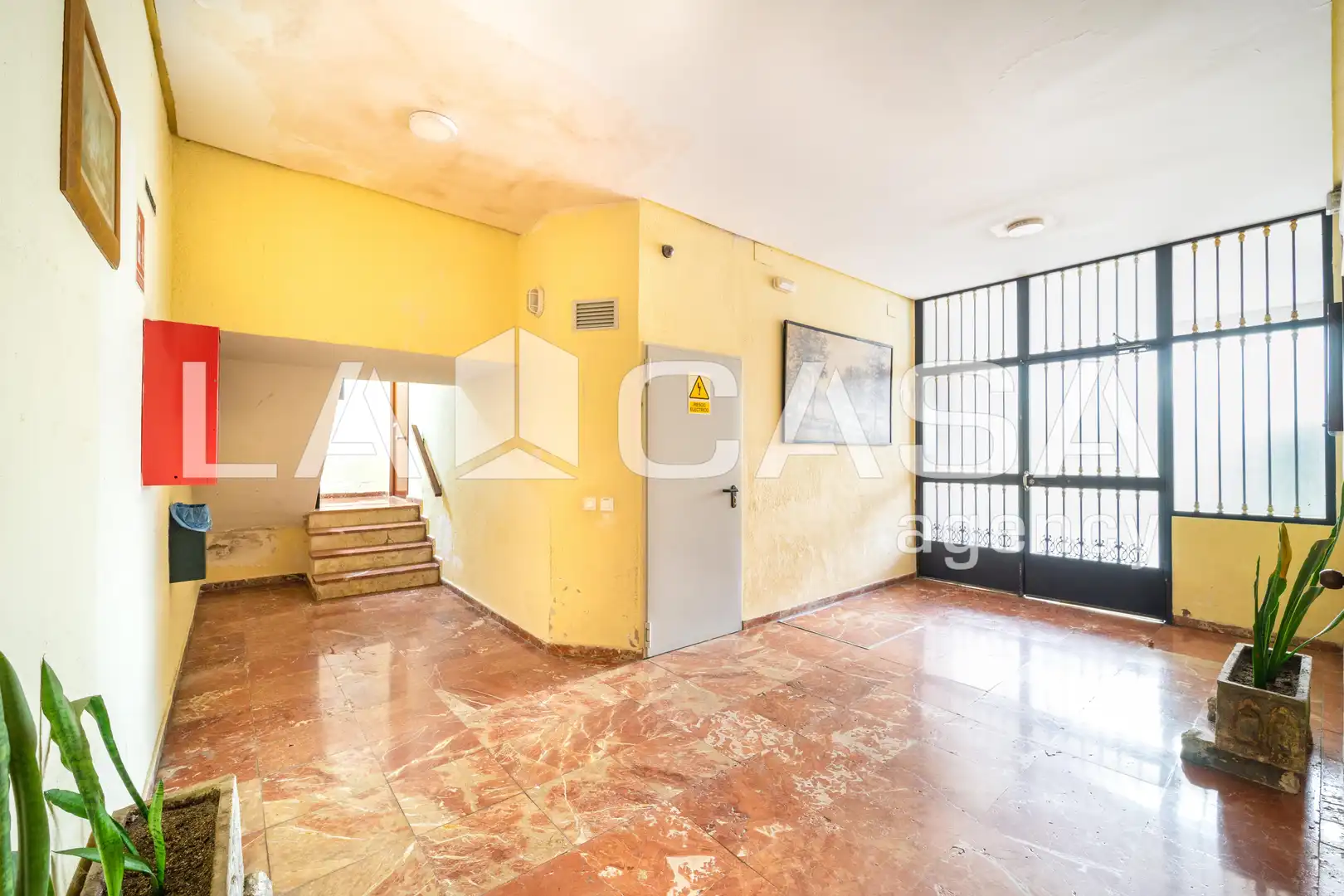 Piso en venta en Dos Hermanas con Aire acondicionado