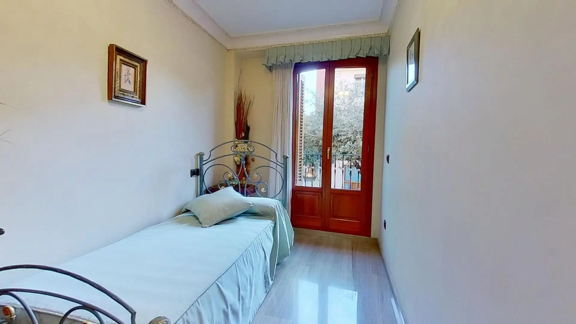 Dormitori de Casa adosada en venda en Alboraya