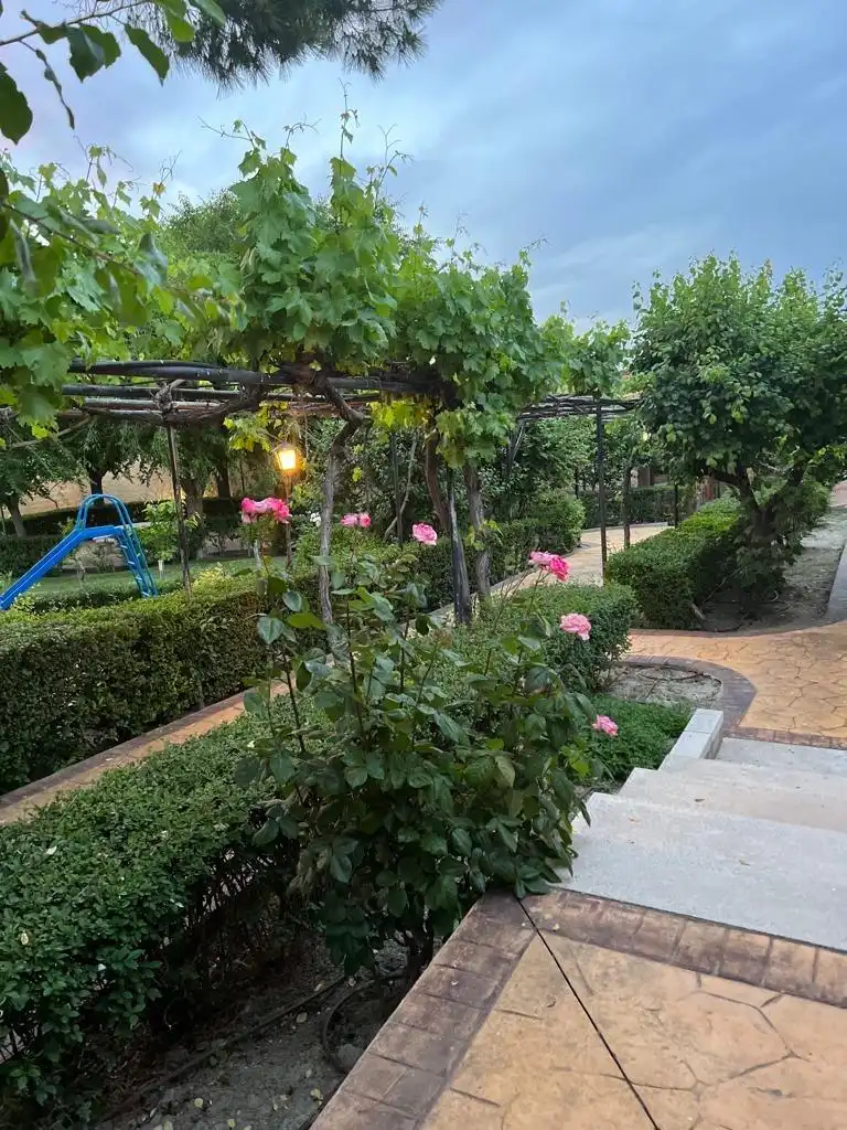 Garden of Houses for sale in Illescas  with Air Conditioner, Private garden and Parquet flooring