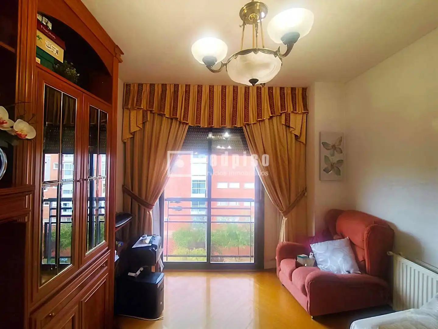 Bedroom of Flat for sale in  Madrid Capital  with Air Conditioner, Heating and Parquet flooring