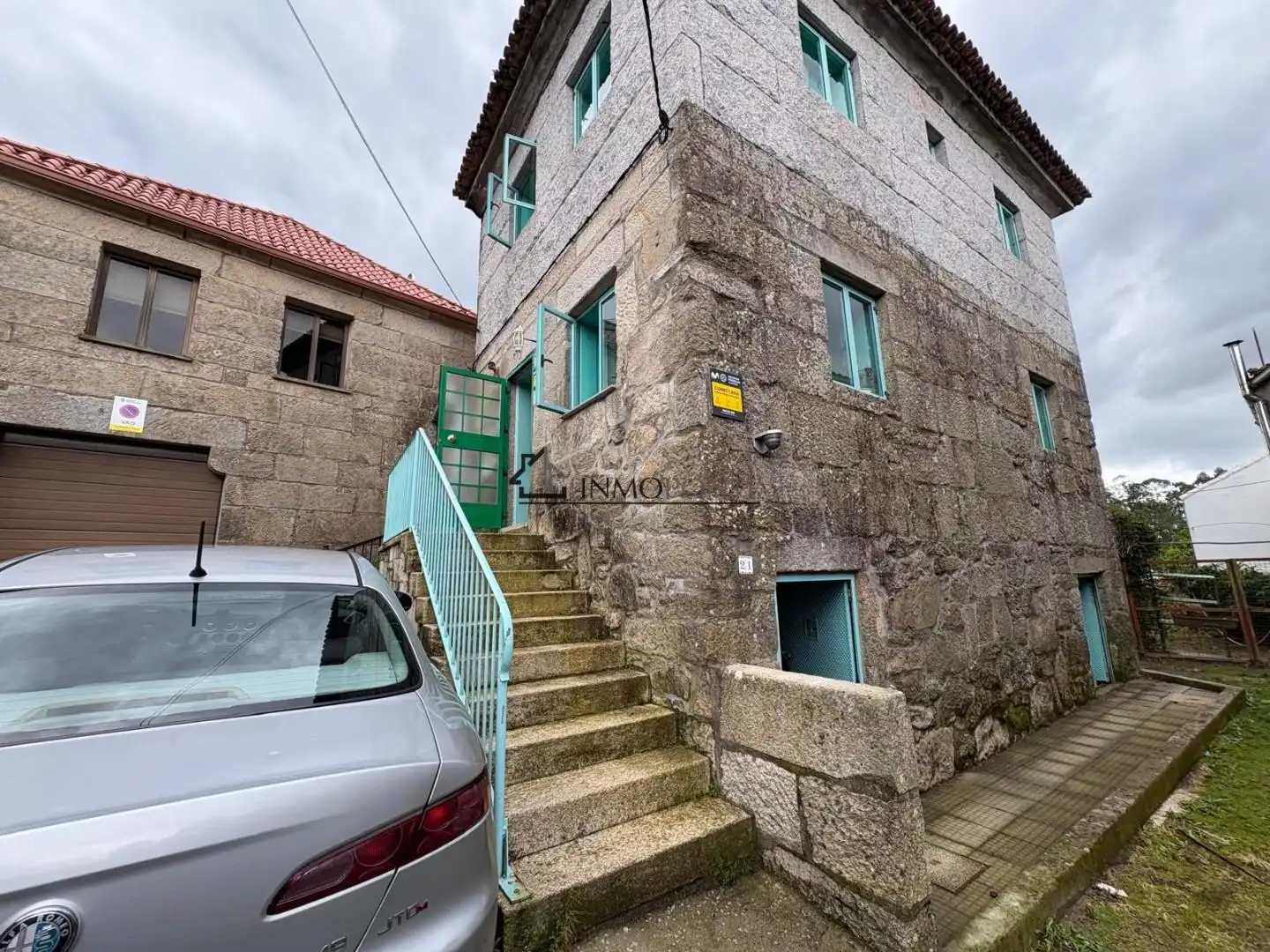 Vista exterior de Casa o chalet de alquiler en Pontevedra Capital  con Calefacción, Jardín privado y Amueblado