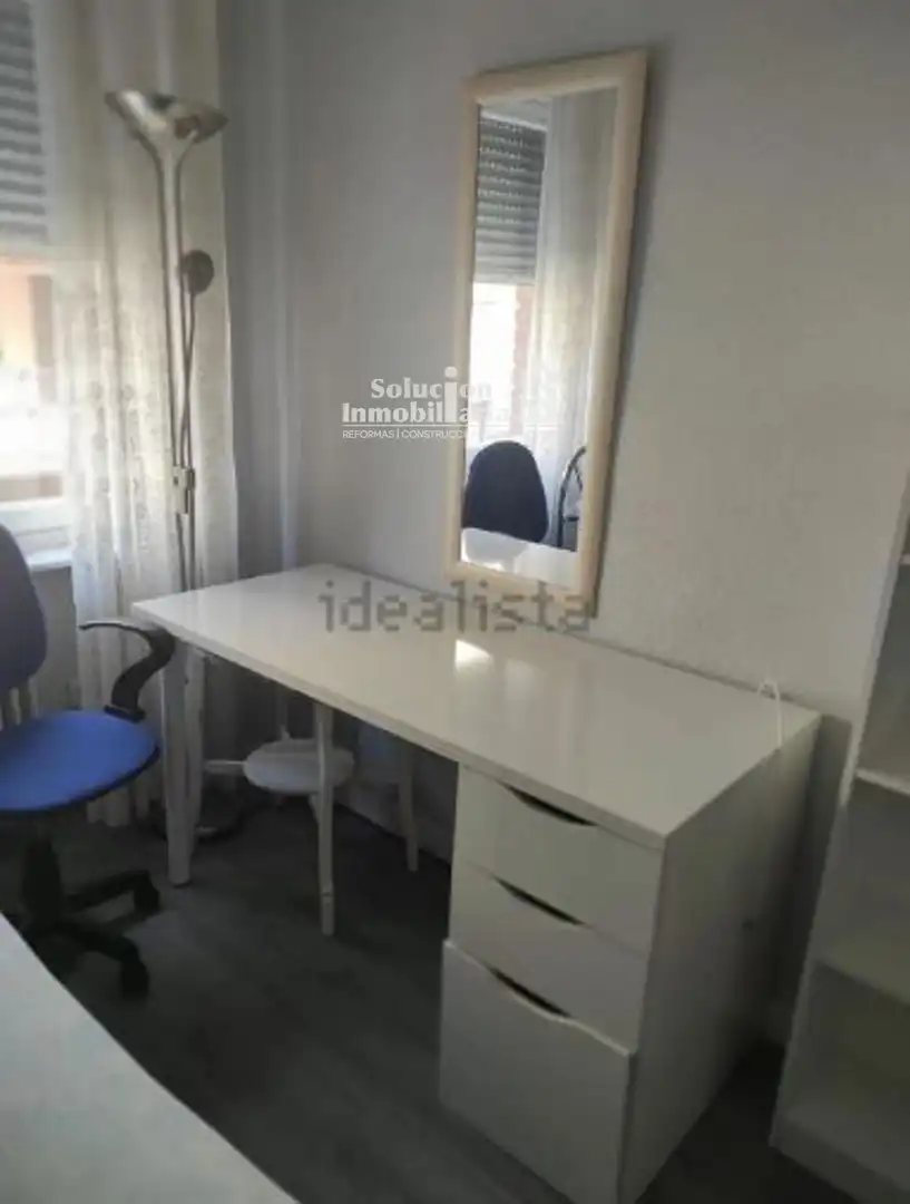 Schlafzimmer von Wohnung zur Miete in Salamanca mit Heizung, Terrasse und Abstellraum