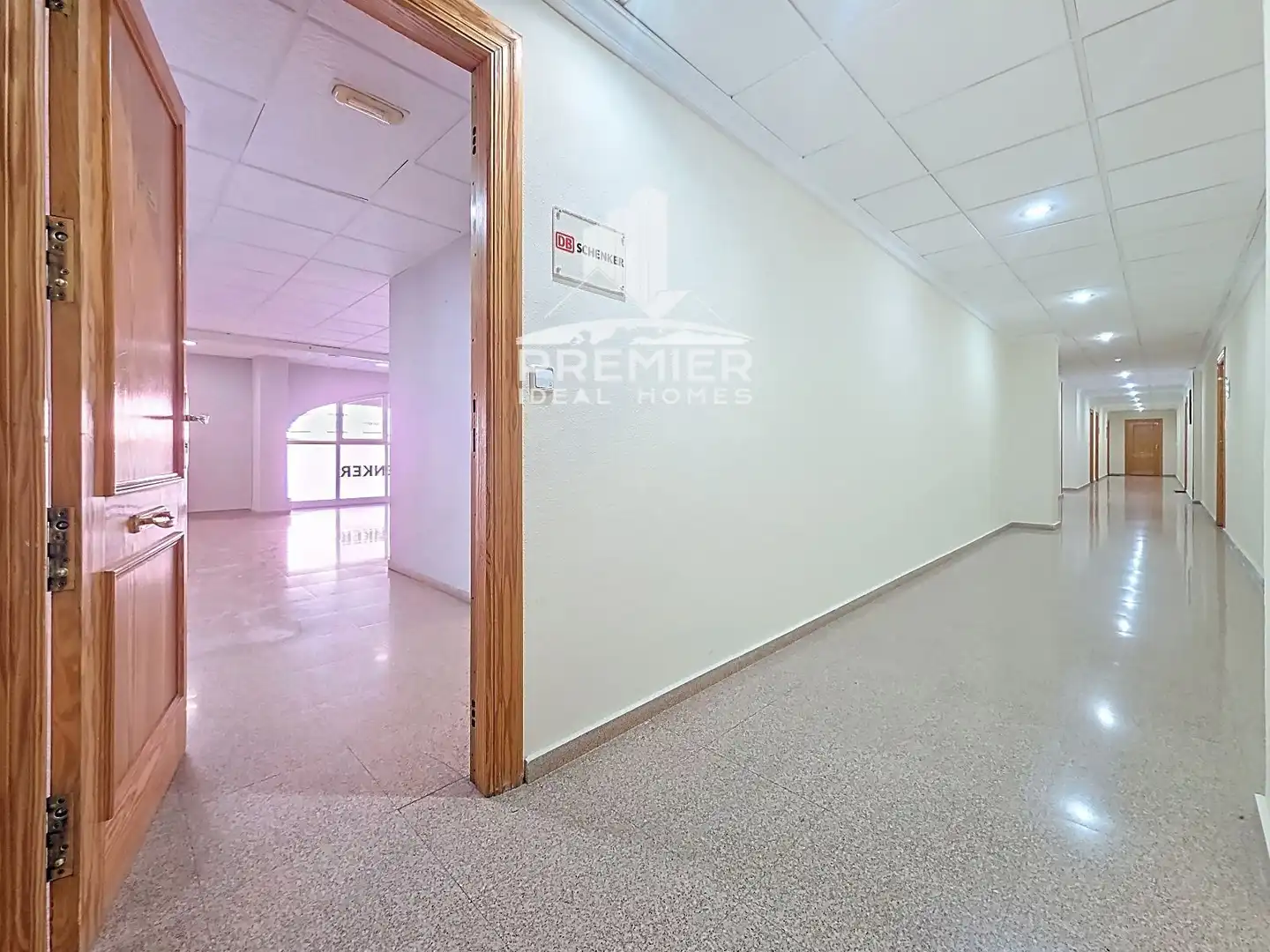 Office space to rent in Mayor, imagen 16