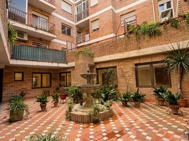 Appartamento con ascensore in vendita a Calle ACERA DE SAN ILDEFONSO