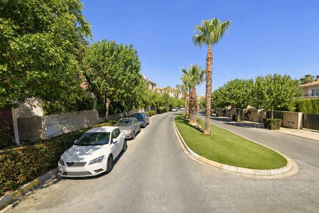 Piso en Venta en Avenida del Golf en Altorreal - El Chorrico