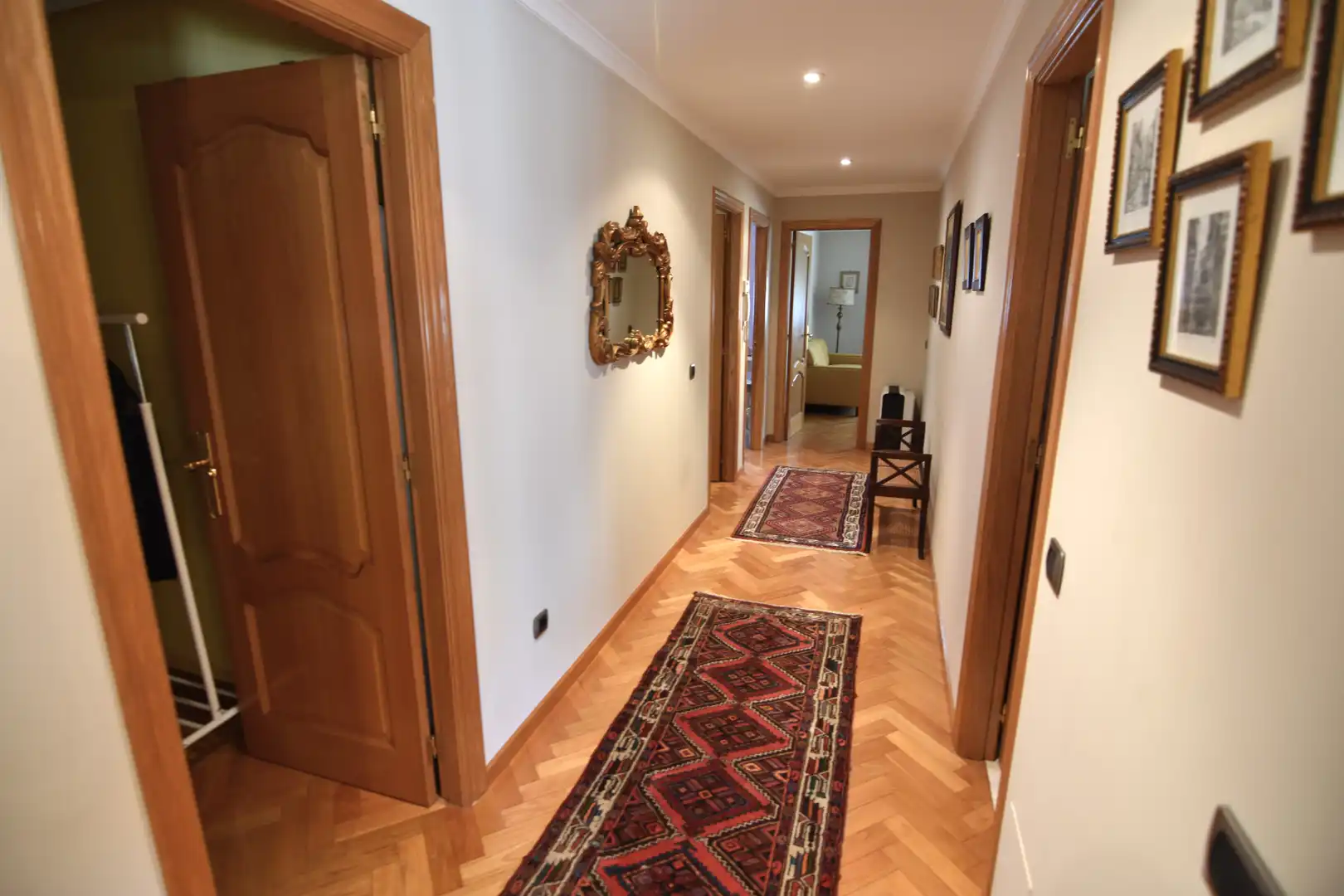 Casa o chalet en venta en Bergondo con Calefacción, Jardín privado y Parquet