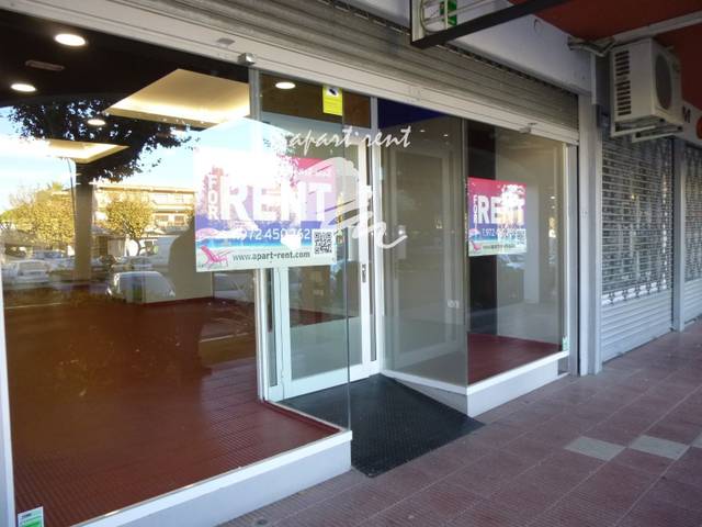 Local comercial en Alquiler en GRAN RESERVA en Muga - Gran Reserva - Badia
