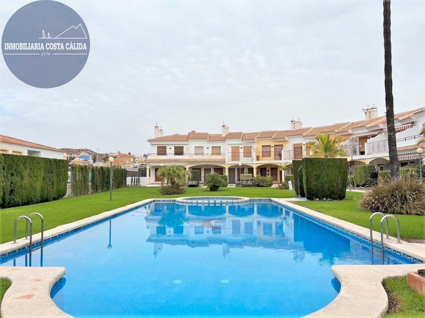 Außenansicht von Maisonette zum Verkauf in Águilas mit Klimaanlage, Heizung und Terrasse