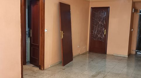 Foto 2 de Piso en venta en C/ Pintor García Ramos, Nueva Alcalá, Alcalá de Guadaira