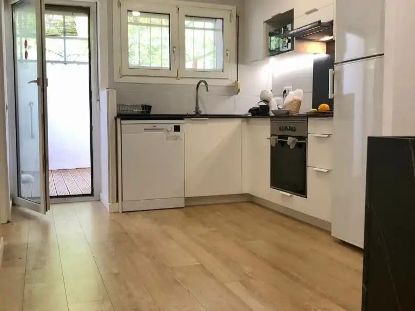 Pis de lloguer a Carrer de L'atlàntida, 12, Girona Capital