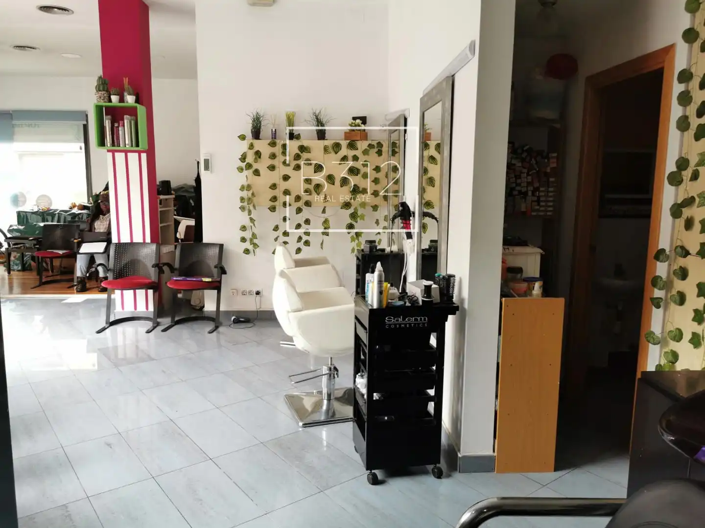 Local comercial en venda a Llivia, imagen 13