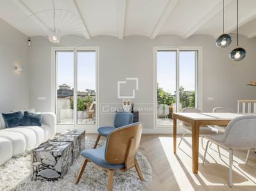 Penthouse mit Balkon zum Verkauf in Eixample