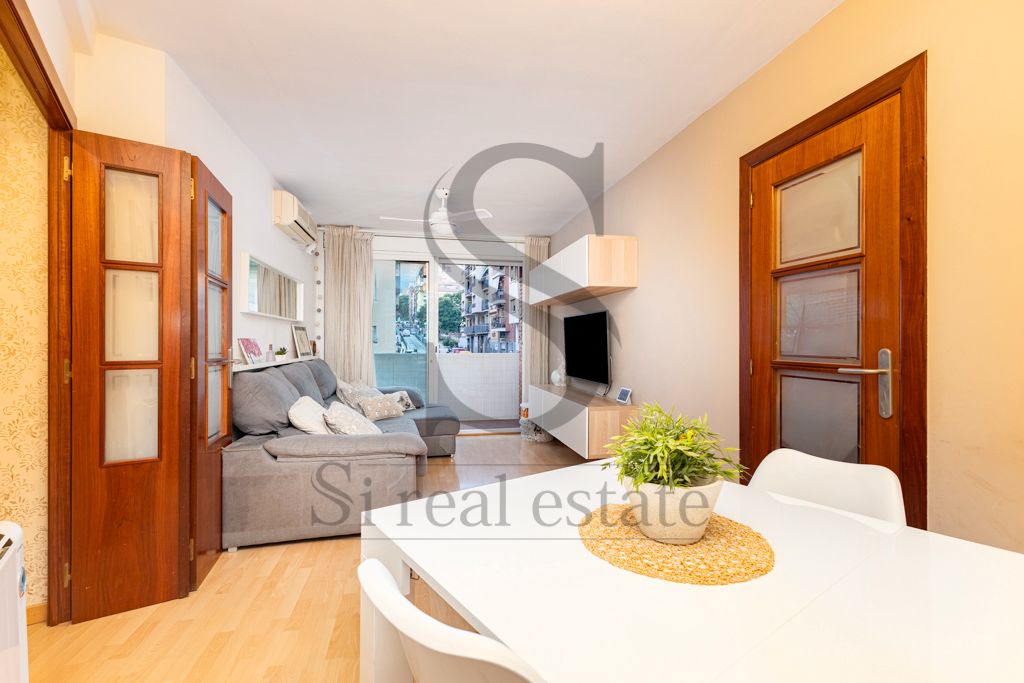 Vista exterior de Piso en venta en  Barcelona Capital con Aire acondicionado, Calefacción y Parquet