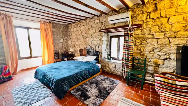 Habitación de Finca rústica en venta en Úbeda con Jardín privado, Terraza y Piscina