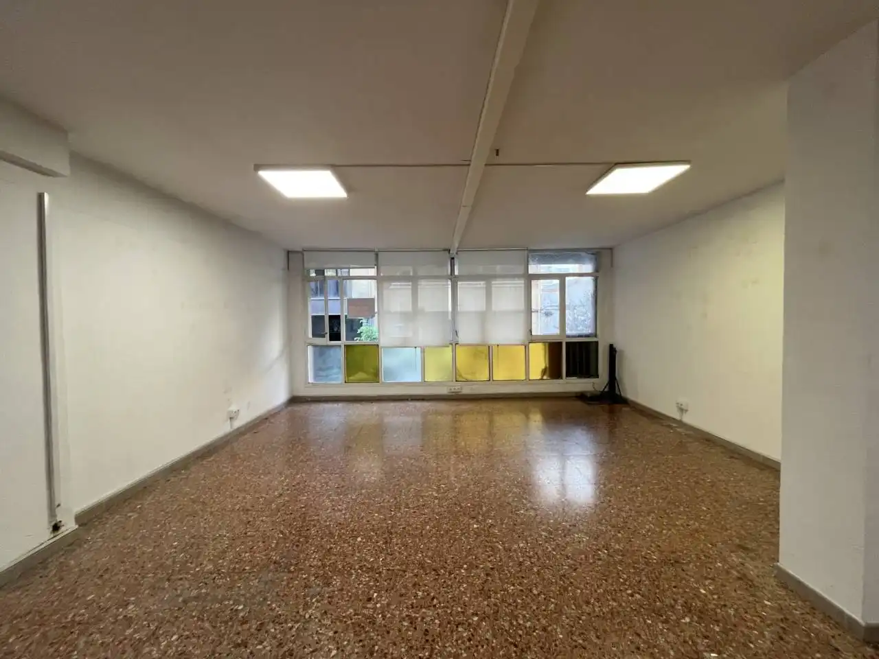 Oficina de alquiler en Calle Onze de Setembre, 11, Collblanc