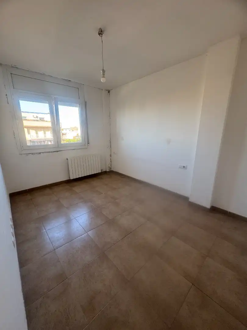 Habitación de Piso en venta en Cervera con Trastero y Balcón