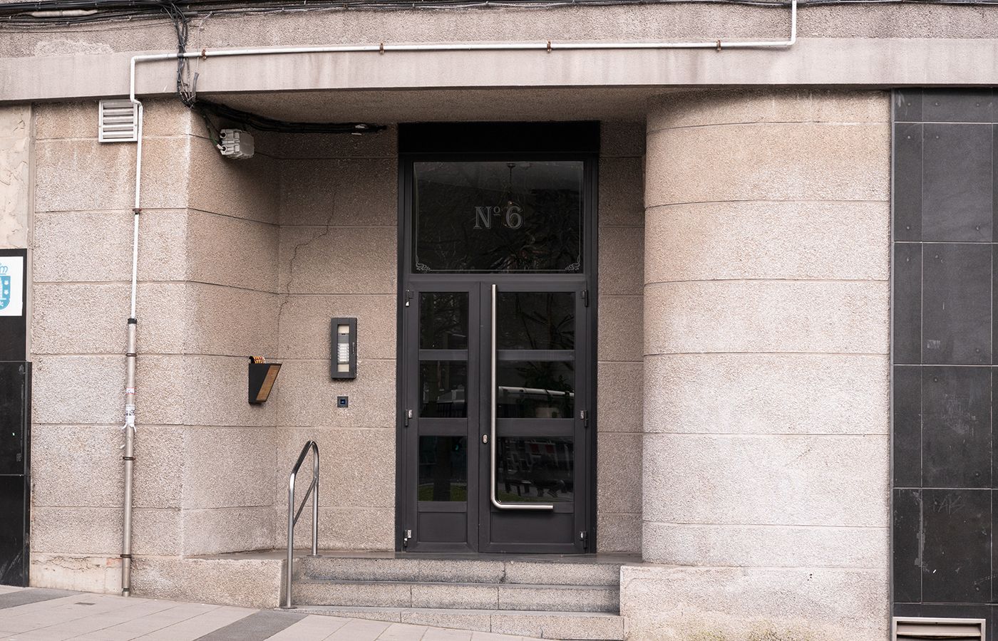 Exterior view of Flat for sale in A Coruña Capital   with Heating, Storage room and Furnished