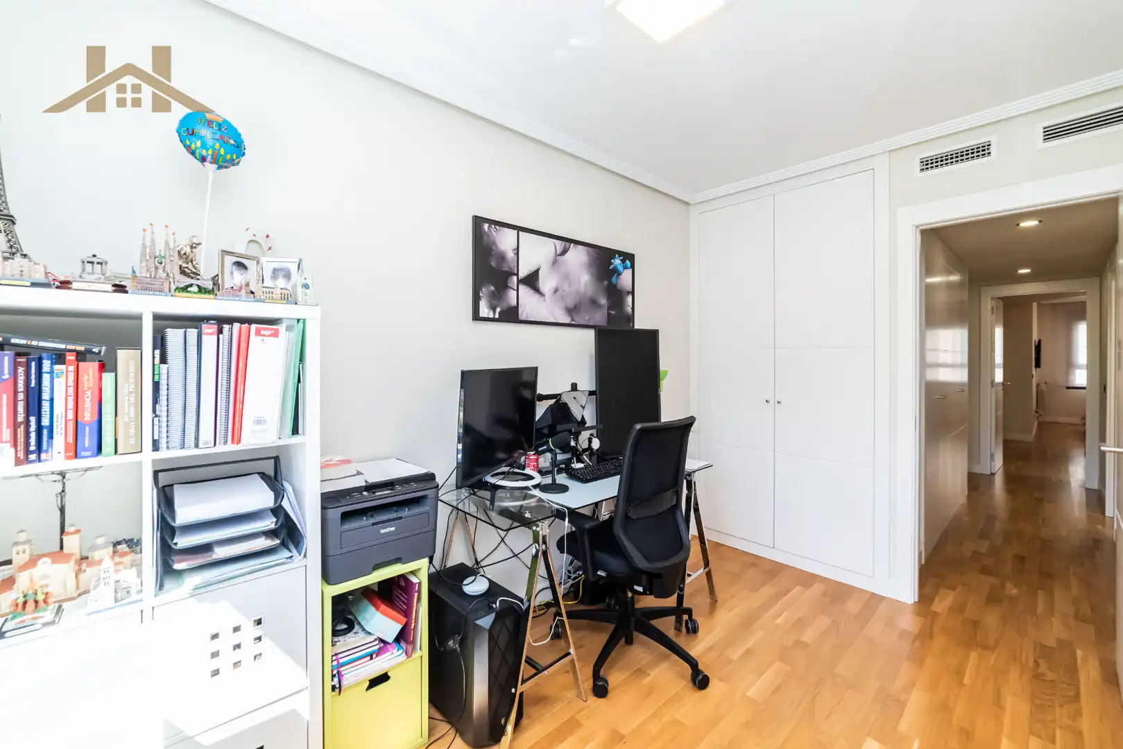 Bedroom of Flat for sale in Madrid  with Air Conditioner, Heating and Storage room