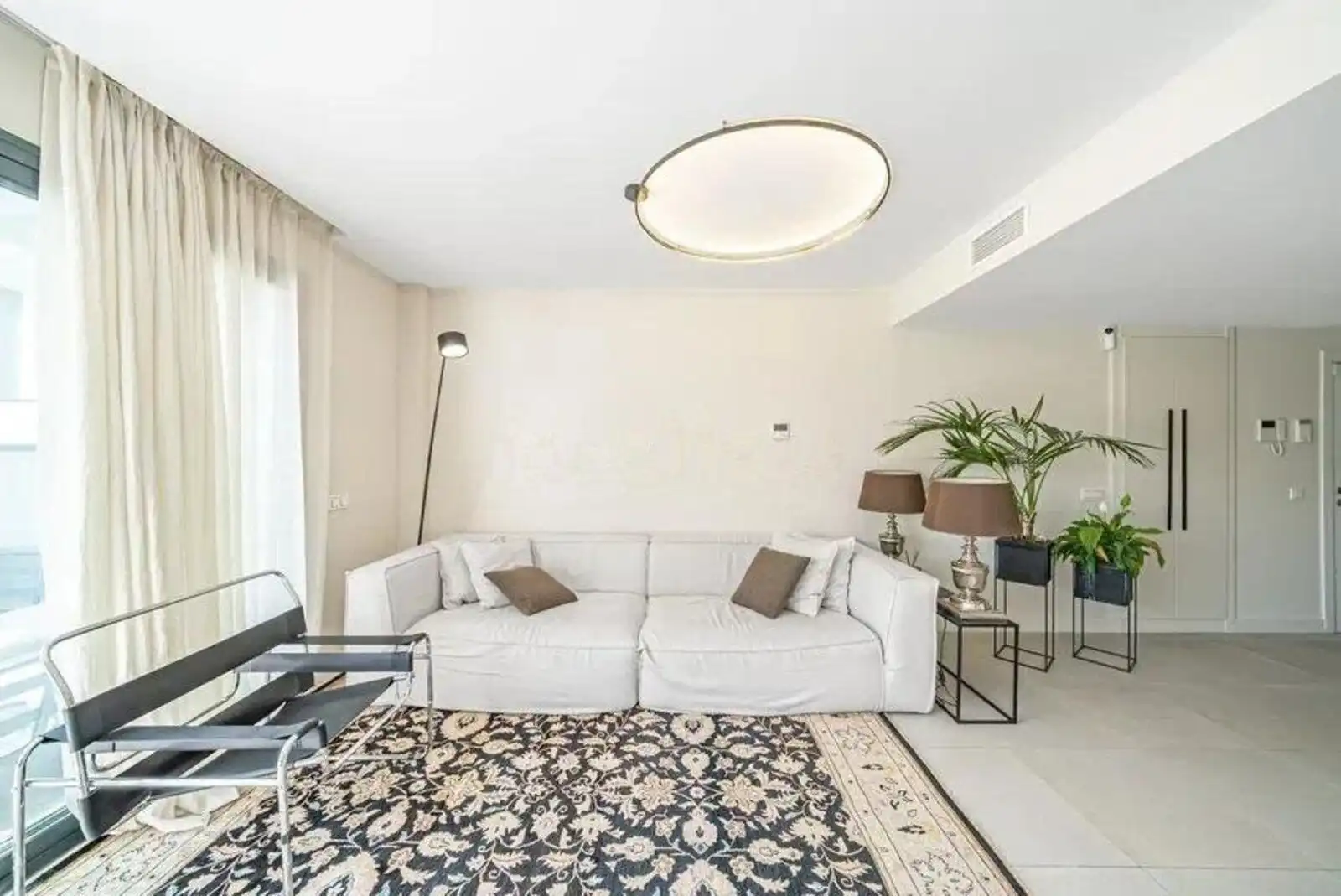 Flat for sale in Parque Central