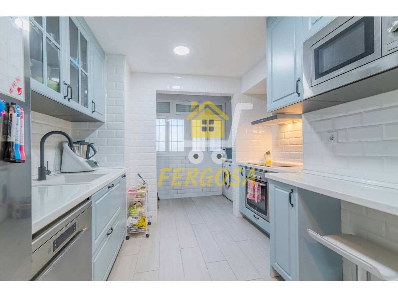 Kitchen of Flat for sale in Fuenlabrada  with Heating and Community pool