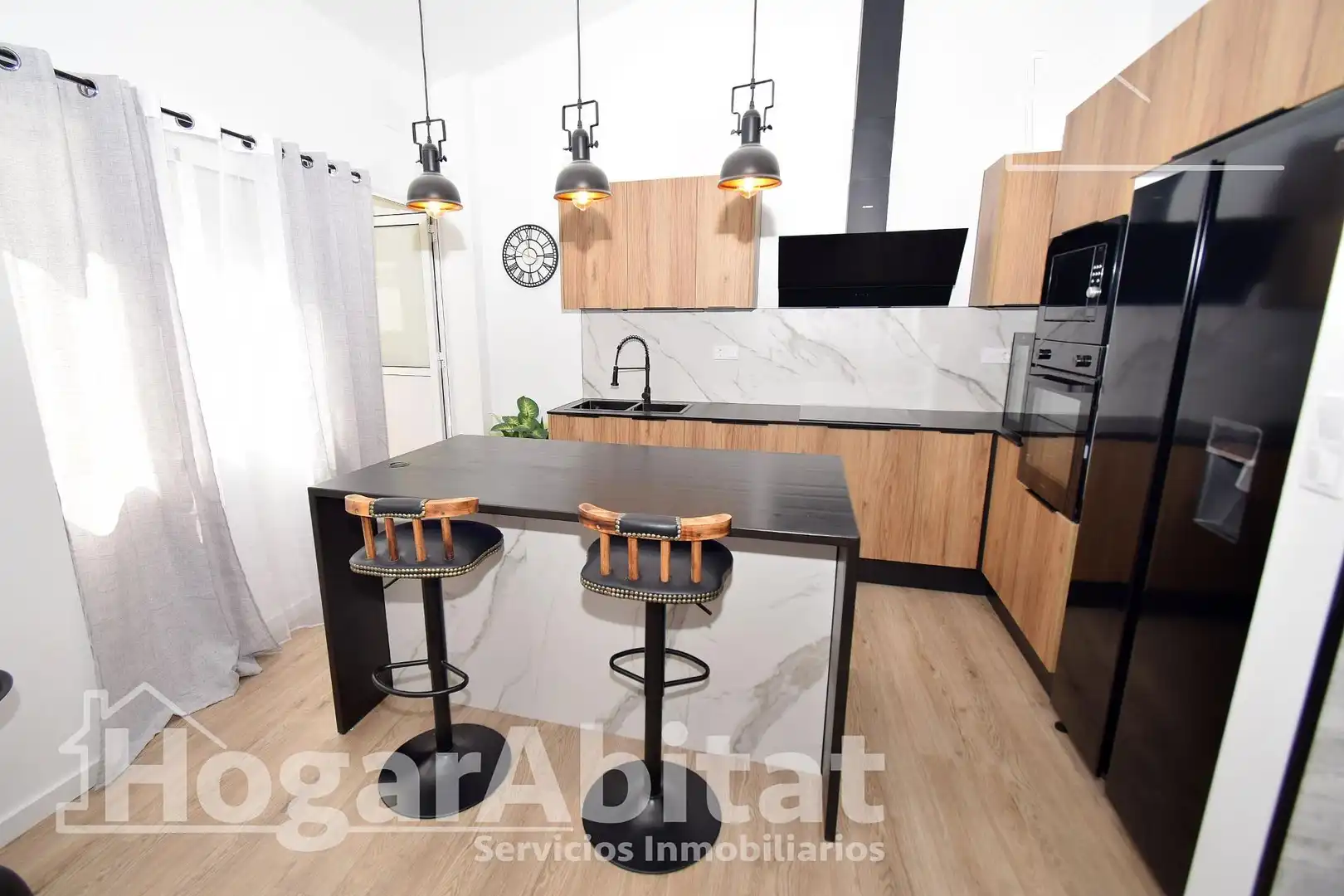 Kitchen of Attic for sale in Picassent  with Parquet flooring, Terrace and Furnished