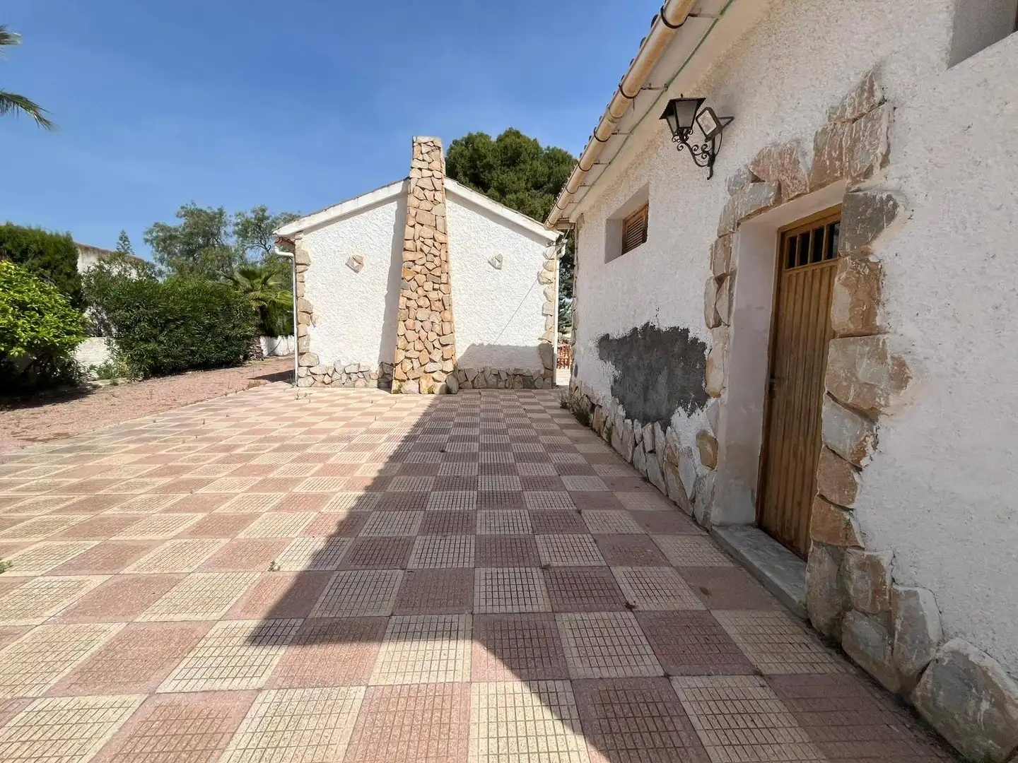 Exterior view of Houses for sale in Aspe  with Air Conditioner, Private garden and Terrace