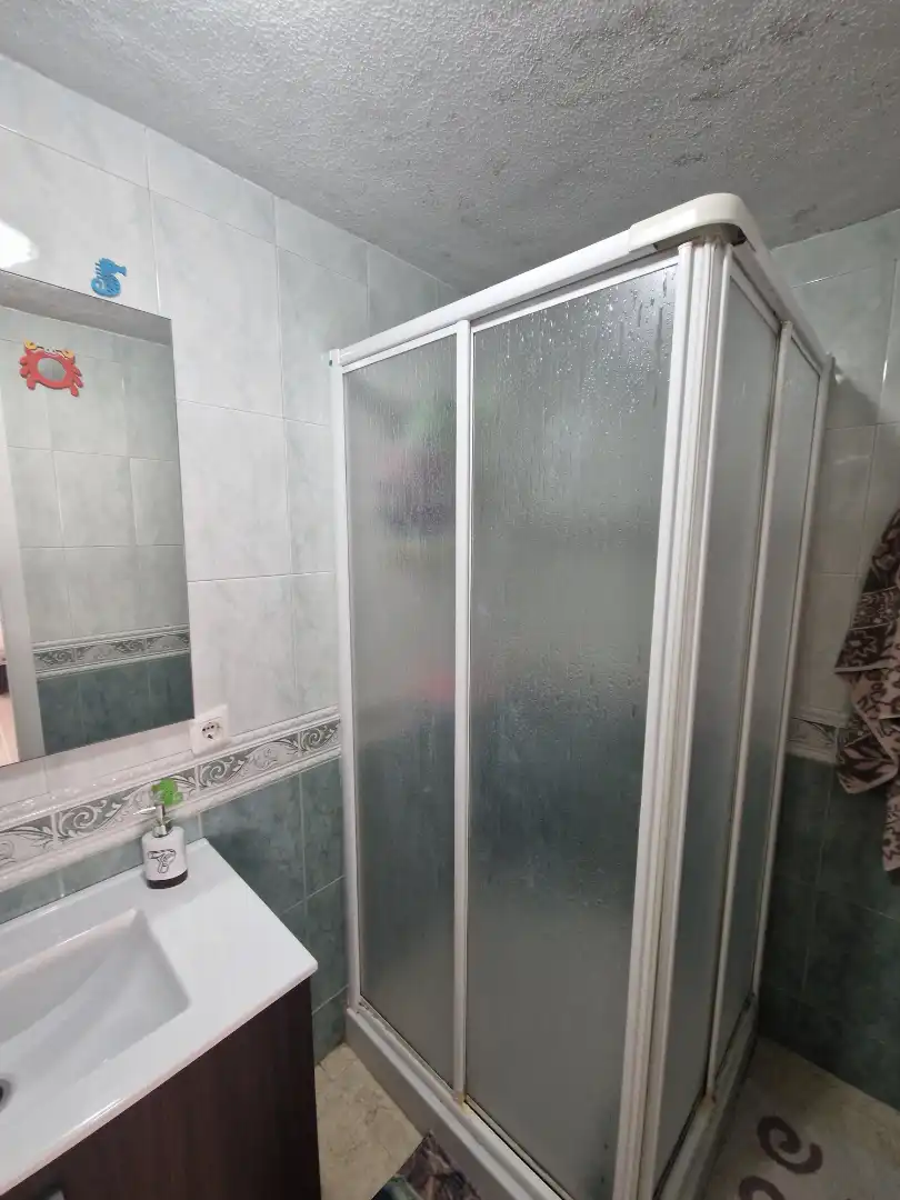 Baño de Casa o chalet en venta en La Manga del Mar Menor con Aire acondicionado, Jardín privado y Amueblado