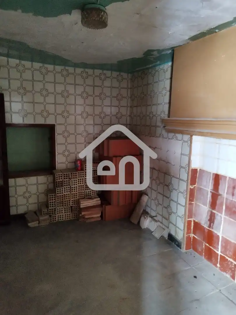 Houses for sale in Requena  with Balcony