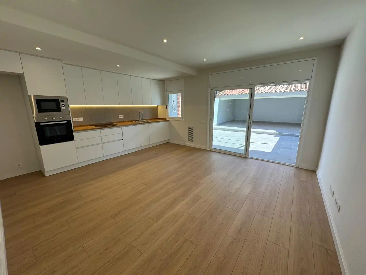 Piso en venta en Sabadell con Aire acondicionado, Calefacción y Terraza