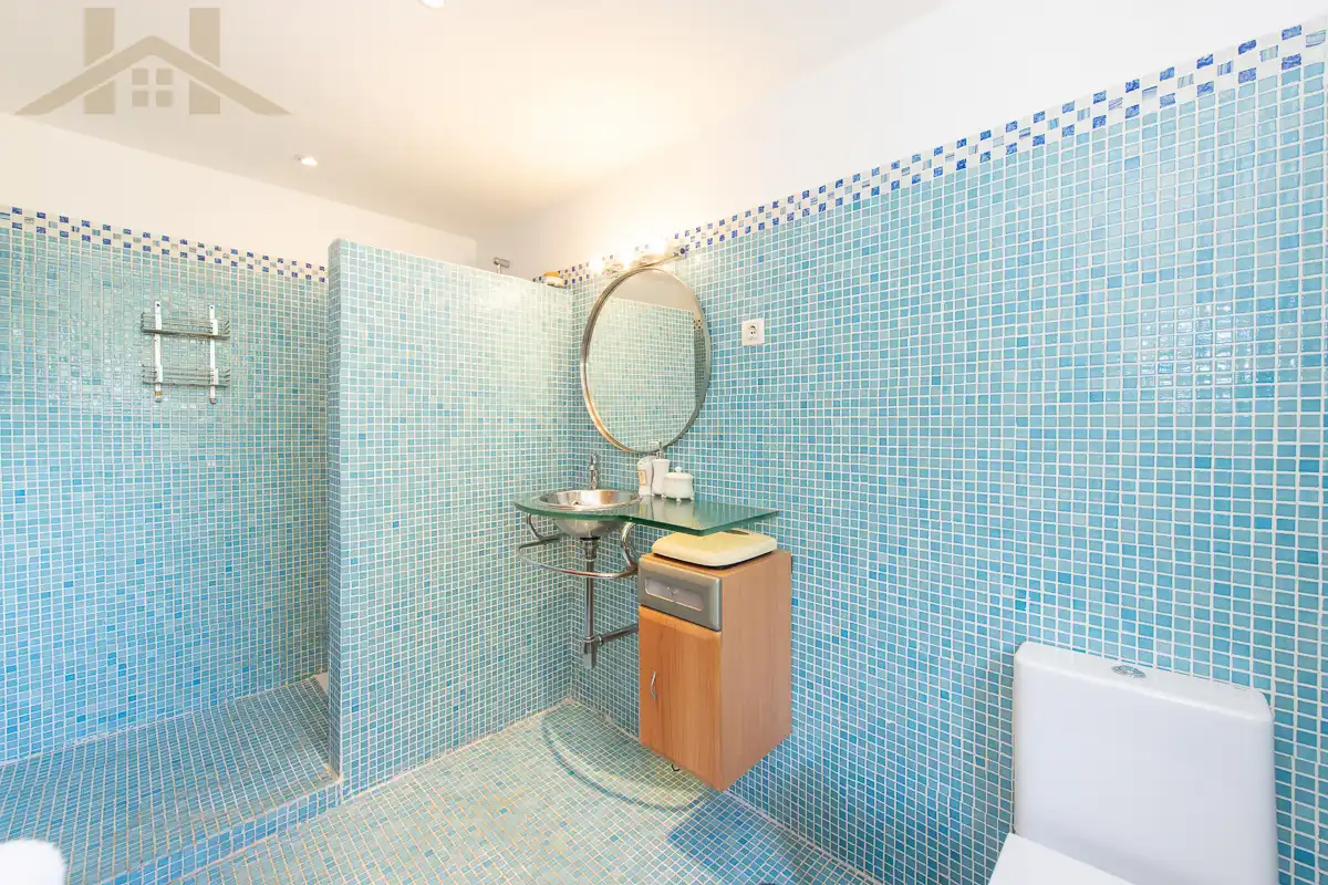 Baño de Casa o chalet en venta en Tres Cantos con Aire acondicionado, Calefacción y Jardín privado