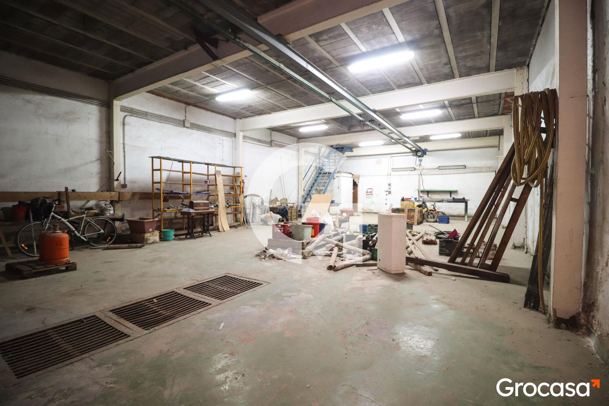 Nau industrial en venda a CL SIERRA MARIOLA, Nuevo Centro