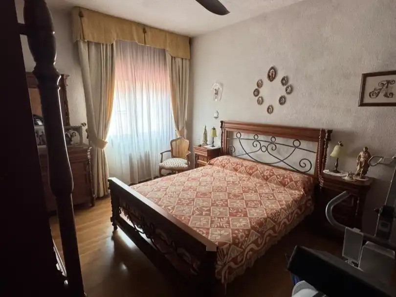 Bedroom of Flat for sale in Centro