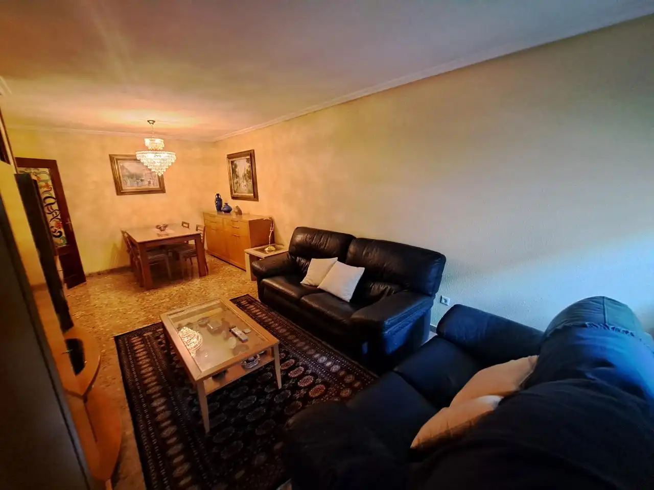 Living room of Flat for sale in Zaragoza  with Heating, Terrace and Storage room