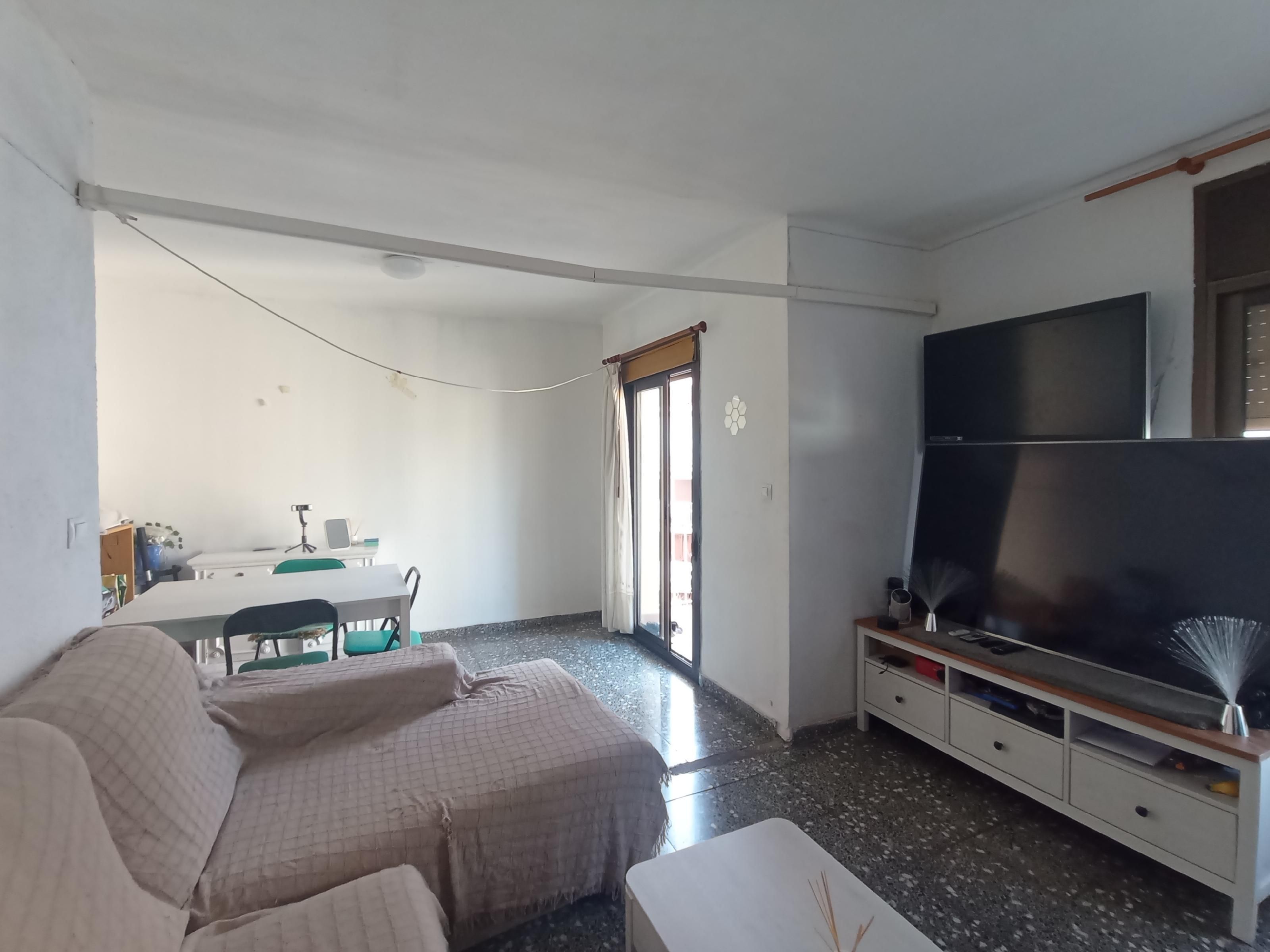 Habitación de Piso en venta en  Tarragona Capital con Trastero y Balcón