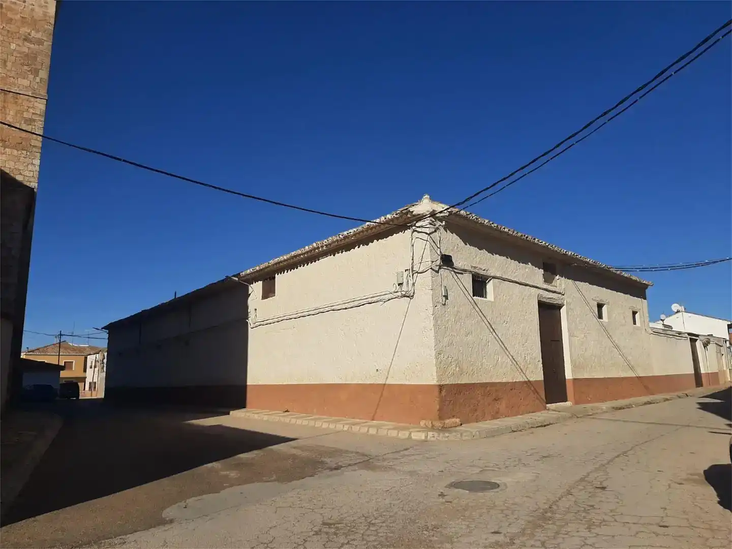 Vista exterior de Local en venta en Mahora