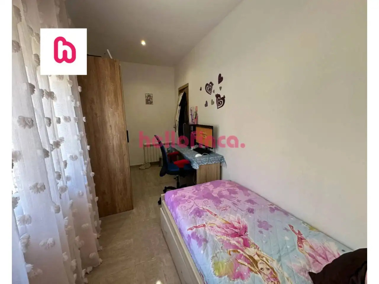 Dormitori de Casa adosada en venda en Sant Pere de Torelló amb Calefacció, Terrassa i Alarma