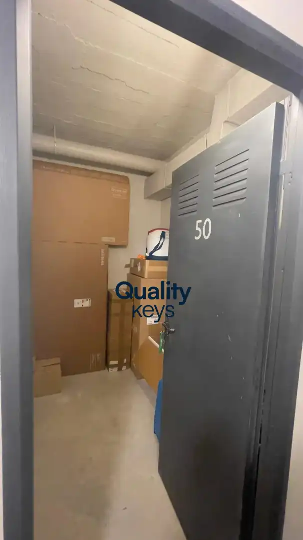 Parking of Flat for rent in Madrid  with Air Conditioner, Heating and Terrace