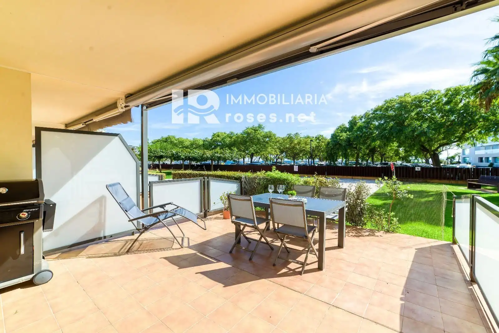 Flat with pool for sale in Maritim, imagen 2