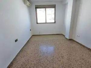 Habitación de Piso en venta en Valencia con Aire acondicionado, Horno y Balcón