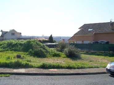 Terreno residencial en venta en Miralvalle - Av. Virgen del Puerto - La Data