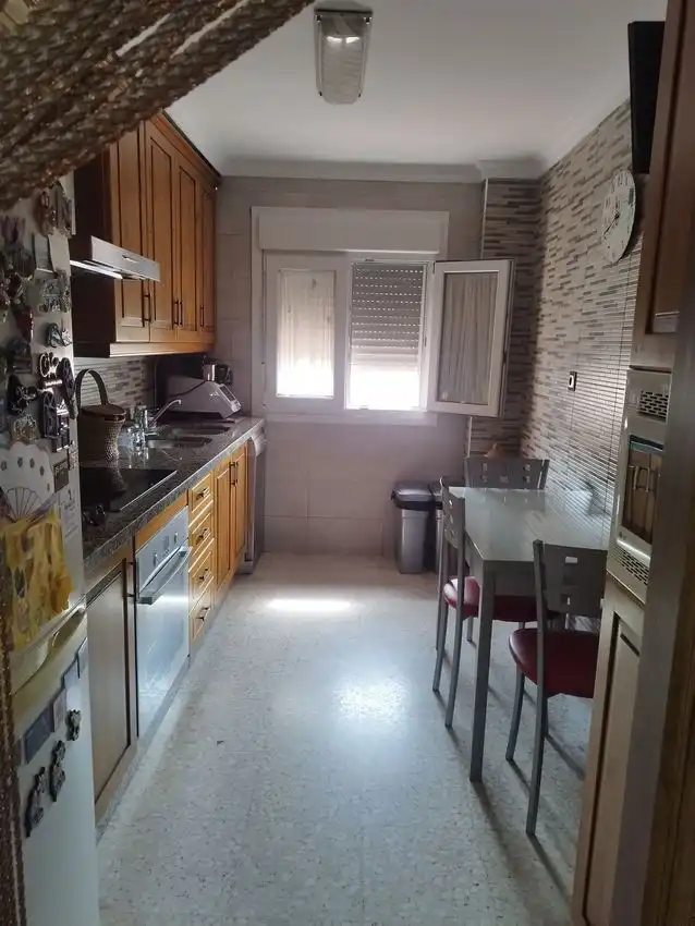 Flat with lift for sale in Maria Guerrero