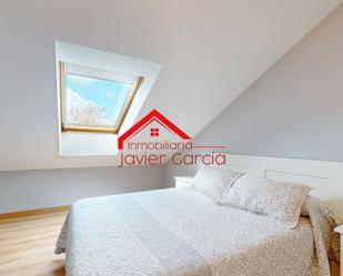 Schlafzimmer von Dachboden miete in Villafranca de los Barros mit Klimaanlage und Terrasse
